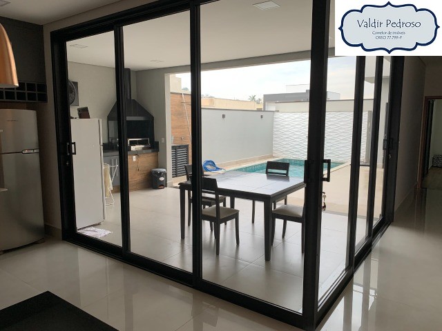 Casa de Condomínio à venda com 3 quartos, 300m² - Foto 12