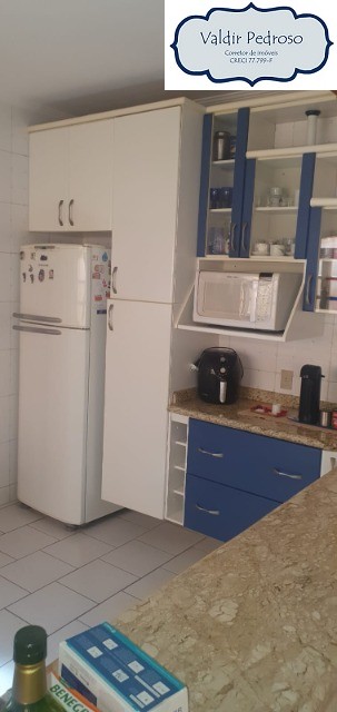 Casa à venda com 3 quartos, 250m² - Foto 7