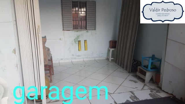 Casa à venda com 6 quartos, 196m² - Foto 7