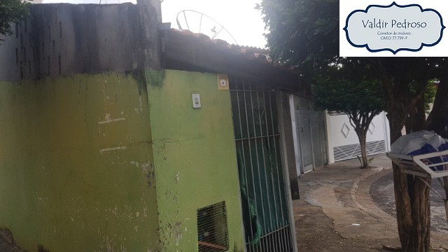 Casa à venda com 6 quartos, 196m² - Foto 14