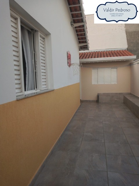 Casa para alugar com 3 quartos, 300m² - Foto 15