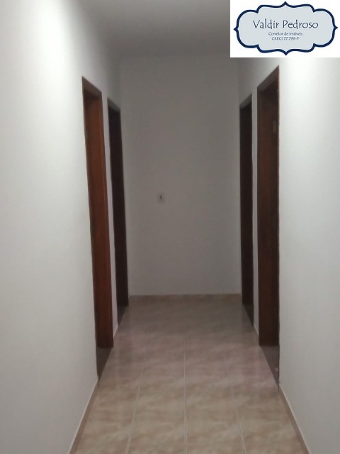 Casa para alugar com 3 quartos, 300m² - Foto 9