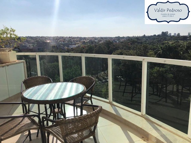 Apartamento à venda com 4 quartos, 190m² - Foto 1