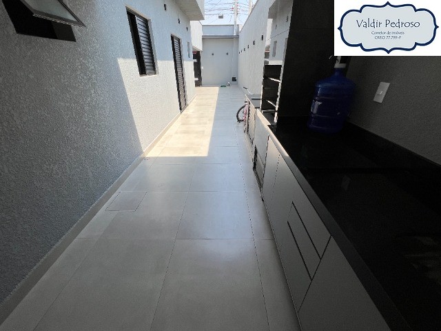 Casa à venda com 3 quartos, 150m² - Foto 12