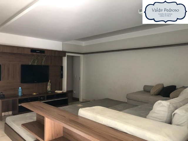 Apartamento à venda com 4 quartos, 190m² - Foto 19