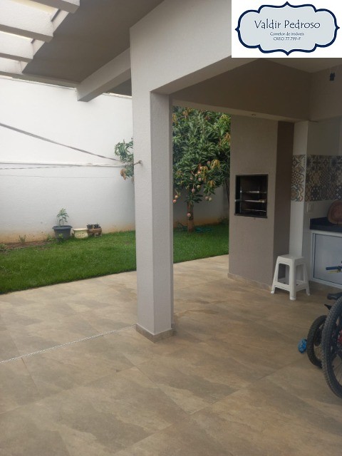 Casa de Condomínio à venda com 3 quartos, 360m² - Foto 9