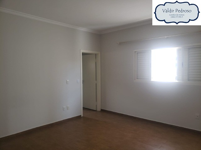 Sobrado à venda e aluguel com 3 quartos, 360m² - Foto 21