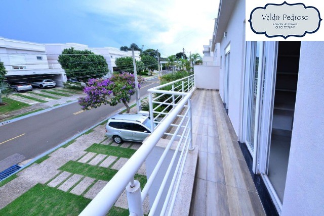 Casa de Condomínio à venda com 4 quartos, 300m² - Foto 19