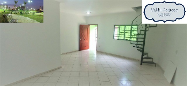 Sobrado à venda com 5 quartos, 300m² - Foto 13