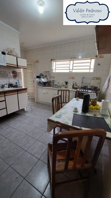 Casa à venda com 2 quartos, 150m² - Foto 22