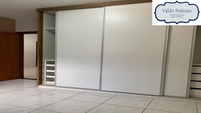 Casa à venda com 3 quartos, 150m² - Foto 1