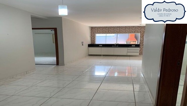 Casa à venda com 3 quartos, 150m² - Foto 3