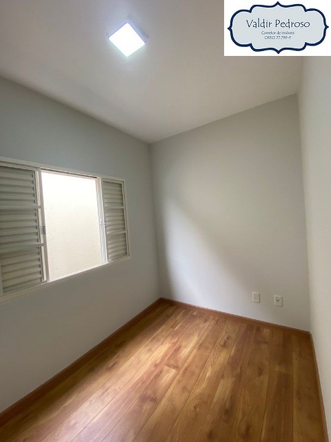 Casa de Condomínio à venda e aluguel com 3 quartos, 165m² - Foto 14