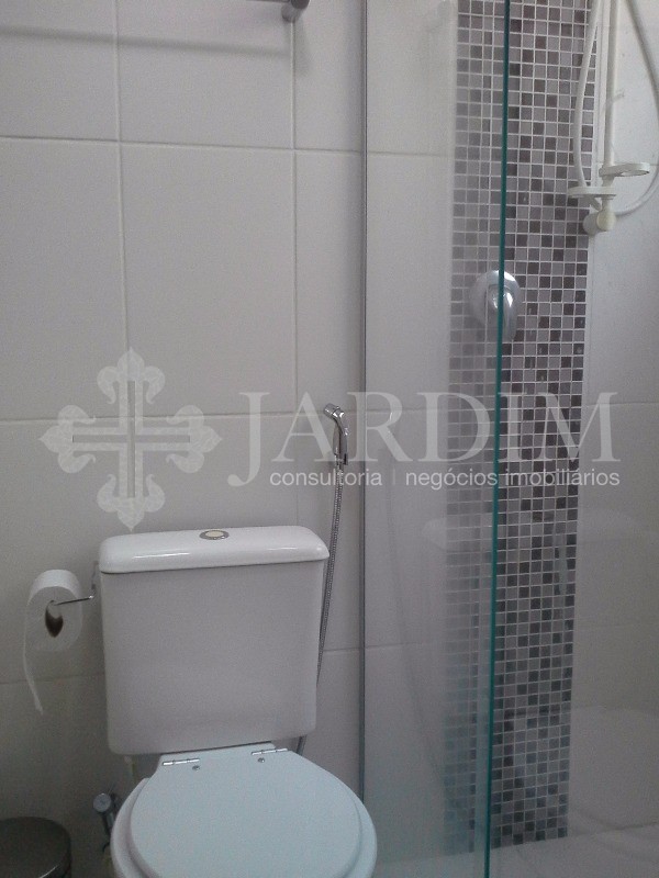 Apartamento à venda com 2 quartos, 104m² - Foto 7