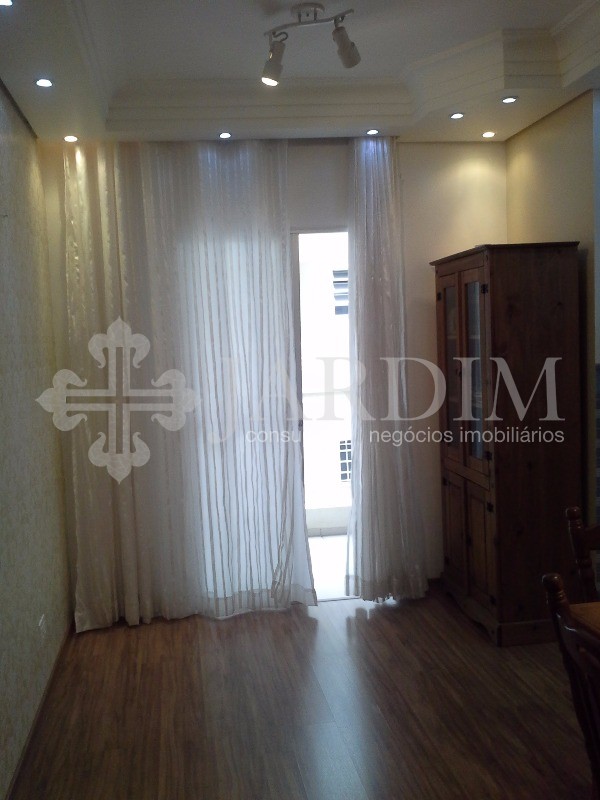 Apartamento à venda com 2 quartos, 104m² - Foto 2