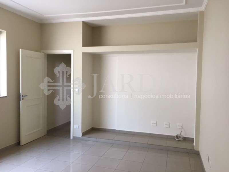 Sobrado à venda e aluguel com 3 quartos, 270m² - Foto 13