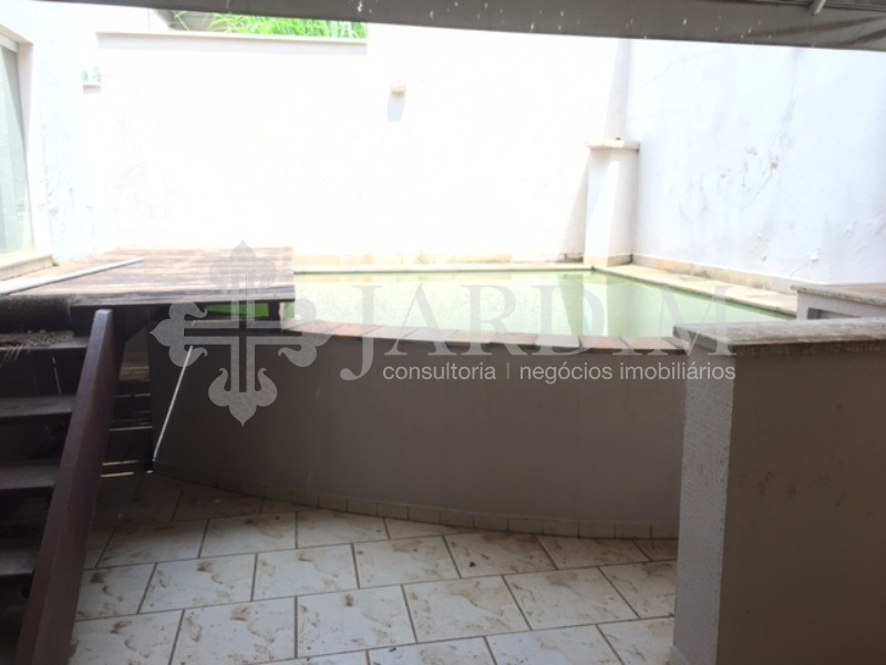 Sobrado à venda e aluguel com 3 quartos, 270m² - Foto 14