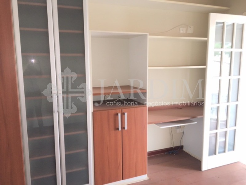 Sobrado à venda e aluguel com 3 quartos, 270m² - Foto 28