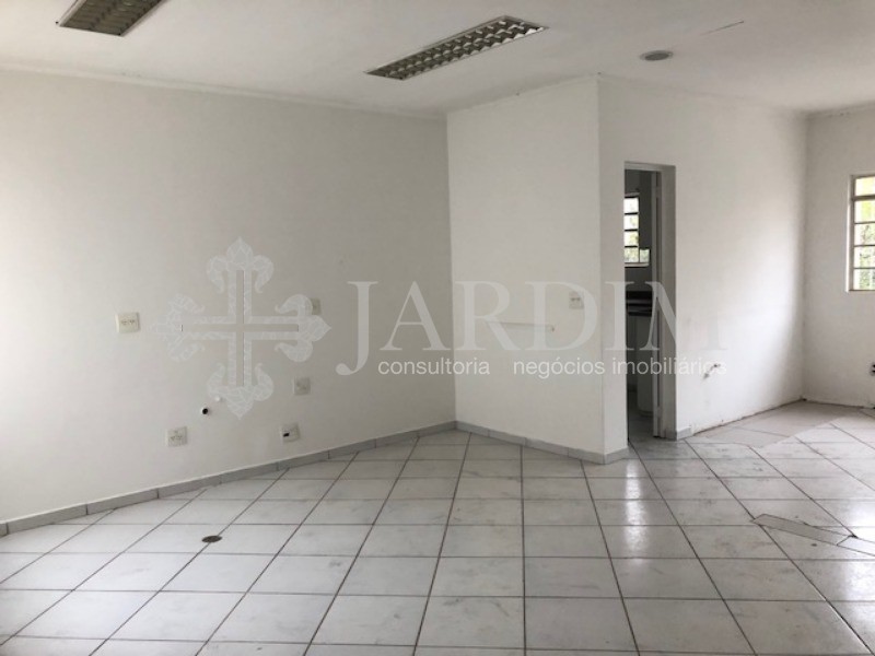 Prédio Inteiro à venda com 1 quarto, 210m² - Foto 8