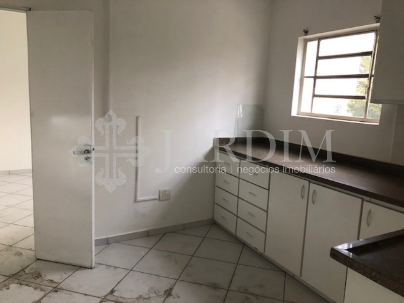 Prédio Inteiro à venda com 1 quarto, 210m² - Foto 12