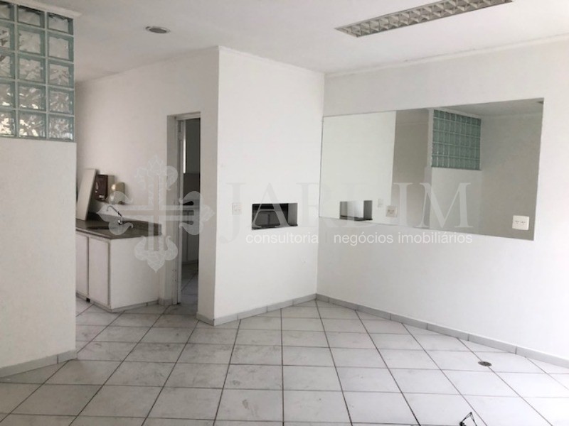 Prédio Inteiro à venda com 1 quarto, 210m² - Foto 19