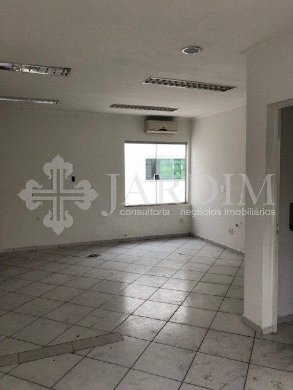 Prédio Inteiro à venda com 1 quarto, 210m² - Foto 36