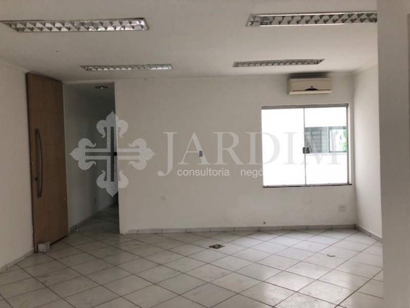 Prédio Inteiro à venda com 1 quarto, 210m² - Foto 37