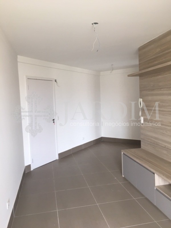 Apartamento à venda com 2 quartos, 62m² - Foto 10