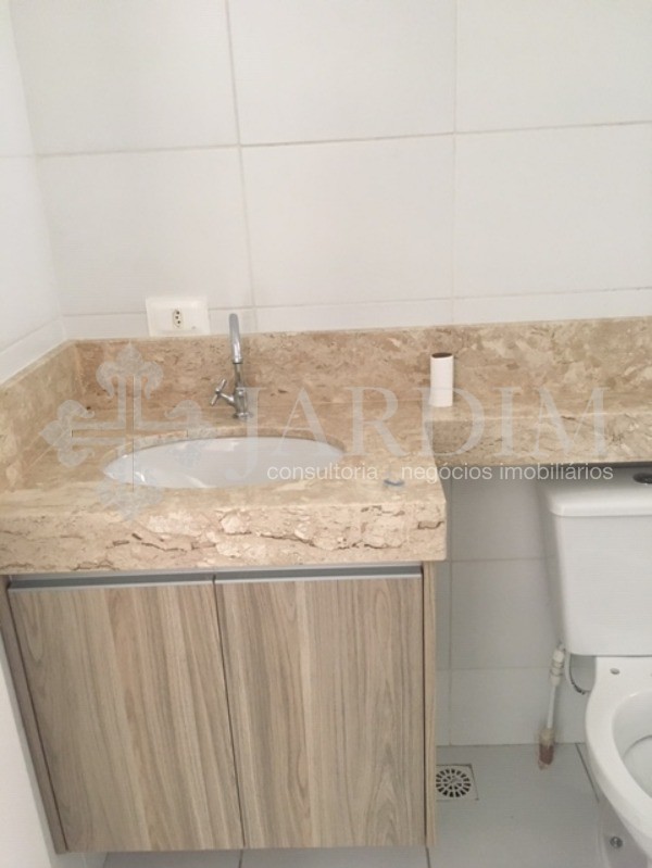 Apartamento à venda com 2 quartos, 62m² - Foto 17