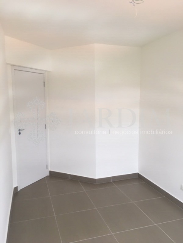 Apartamento à venda com 2 quartos, 62m² - Foto 19