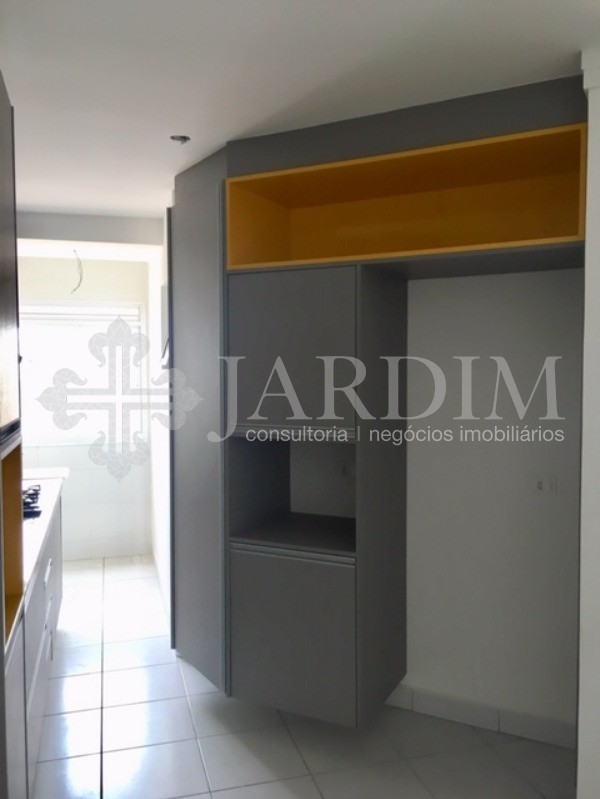 Apartamento à venda com 2 quartos, 62m² - Foto 40