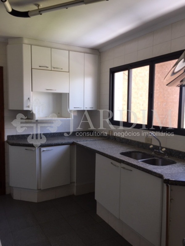 Apartamento à venda com 3 quartos, 171m² - Foto 26