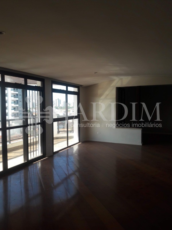 Apartamento à venda com 4 quartos, 240m² - Foto 3