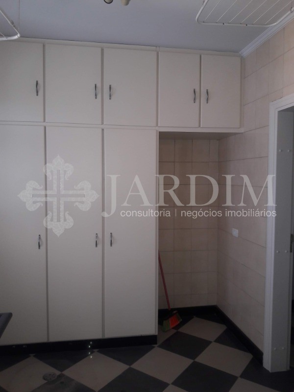 Apartamento à venda com 4 quartos, 240m² - Foto 18