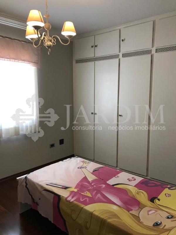 Apartamento à venda com 3 quartos, 190m² - Foto 15