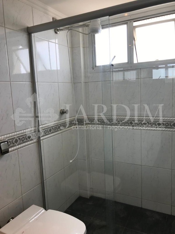 Apartamento à venda com 3 quartos, 190m² - Foto 16