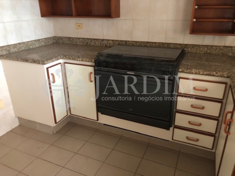 Apartamento à venda com 3 quartos, 107m² - Foto 22