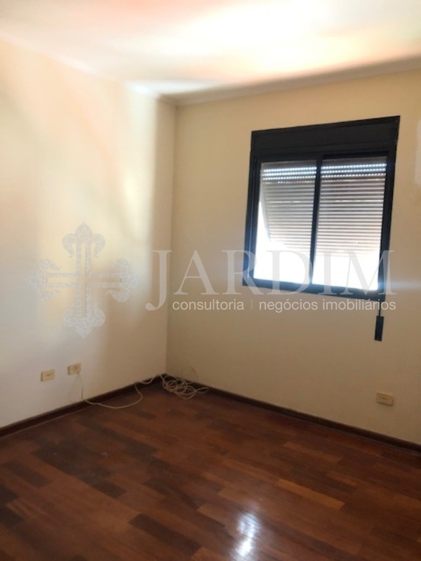 Apartamento à venda com 3 quartos, 107m² - Foto 34