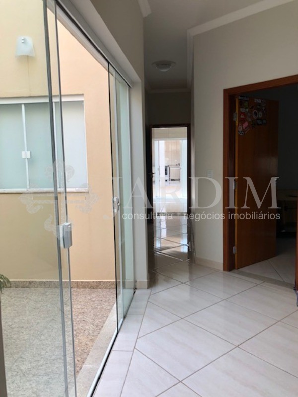 Casa à venda com 4 quartos, 366m² - Foto 16