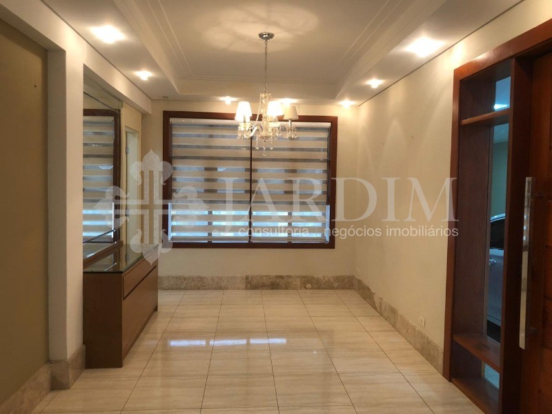 Casa à venda com 3 quartos, 280m² - Foto 16