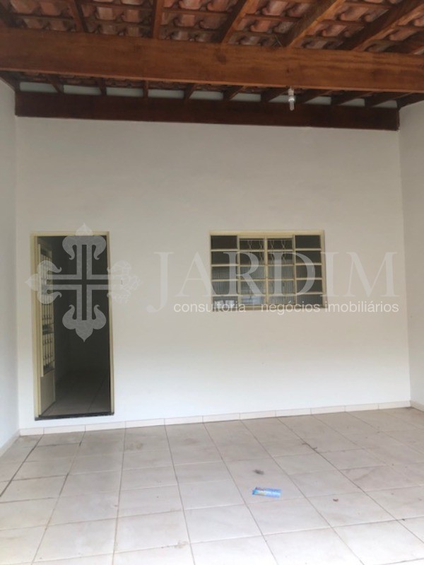 Casa à venda com 3 quartos, 400m² - Foto 3