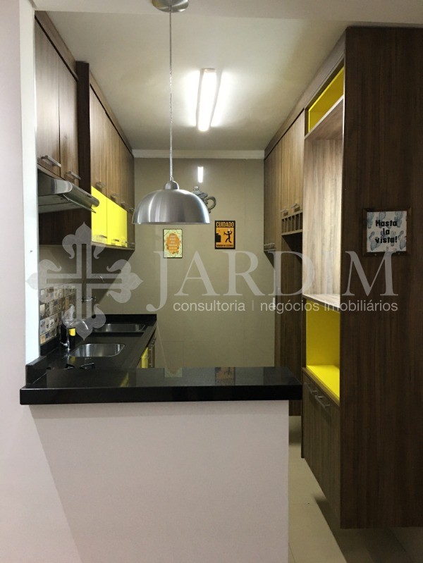 Apartamento à venda com 2 quartos, 46m² - Foto 4