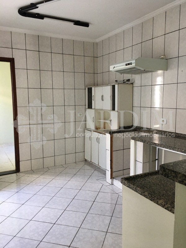 Casa à venda com 3 quartos, 150m² - Foto 7