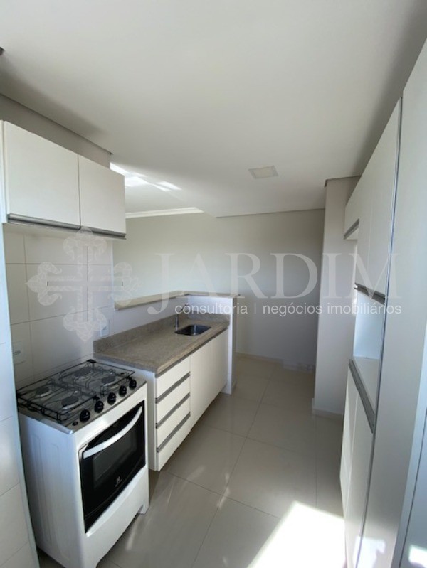 Apartamento para alugar com 1 quarto, 51m² - Foto 15