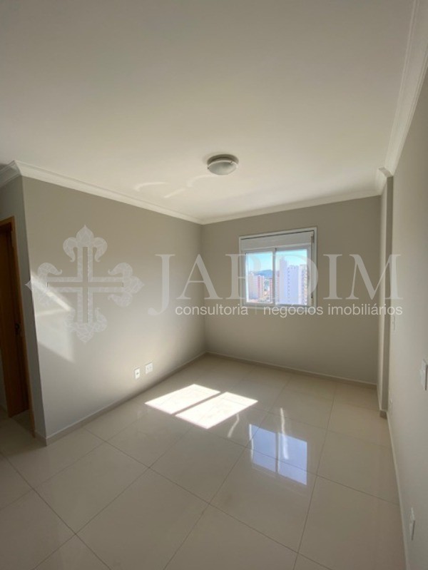 Apartamento para alugar com 1 quarto, 51m² - Foto 36