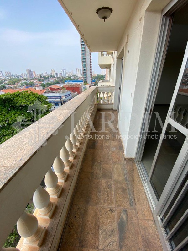 Apartamento à venda com 3 quartos, 150m² - Foto 11