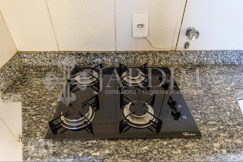 Apartamento à venda e aluguel com 2 quartos, 65m² - Foto 11