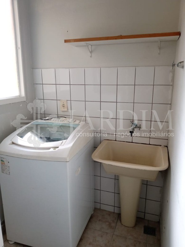 Apartamento à venda com 2 quartos, 47m² - Foto 3