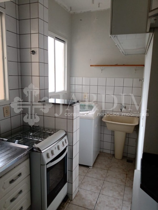 Apartamento à venda com 2 quartos, 47m² - Foto 2