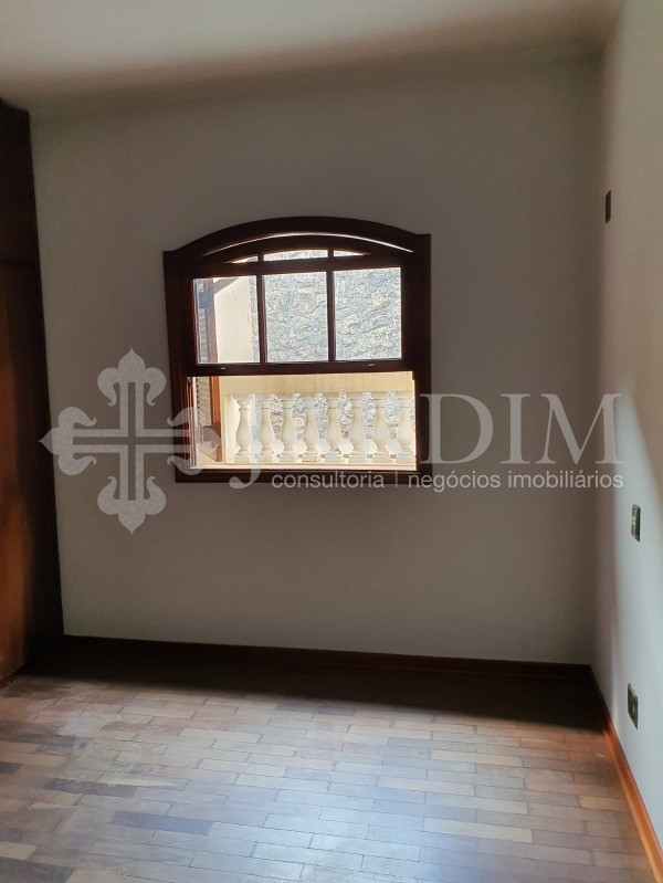 Casa à venda com 3 quartos, 186m² - Foto 20